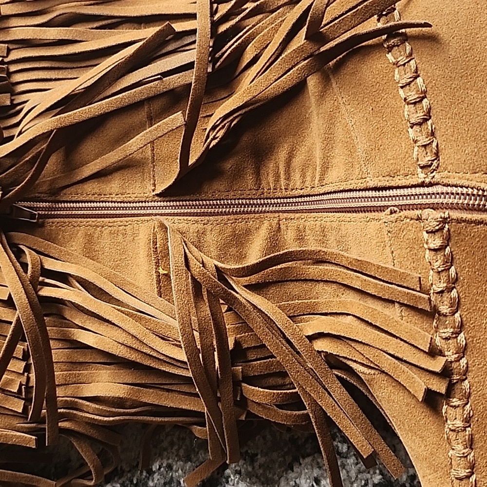 Moccasin Fringe Boots - Picture 5 of 8